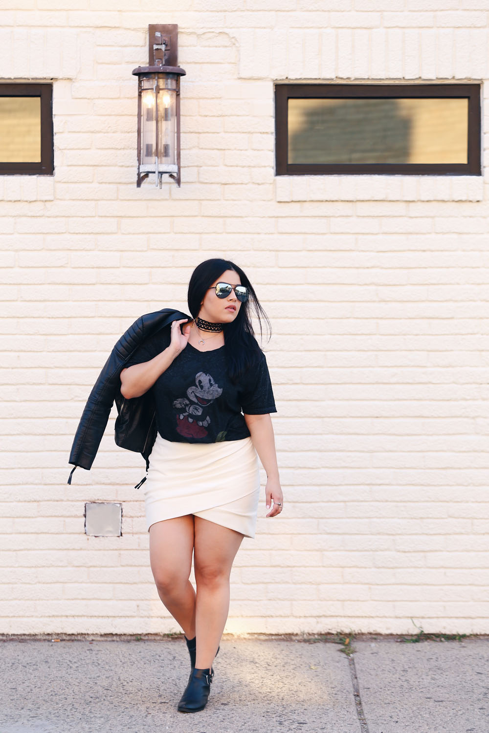 How to Style a Mini Skirt: 7 Outfit Ideas